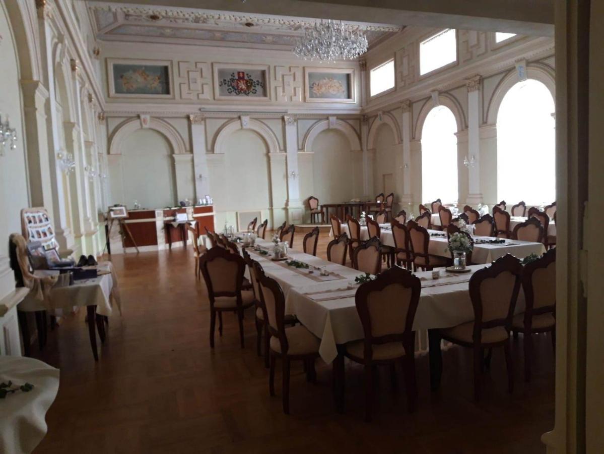 Hotel Memorial Terezín Kültér fotó
